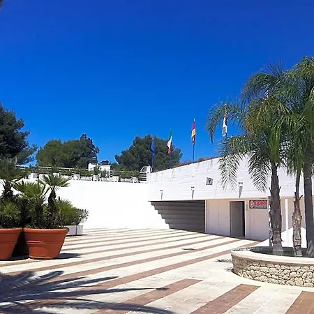 Hotel Serra Alimini 1 2*