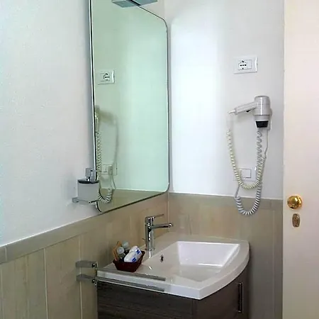 Hotel Serra Alimini 1